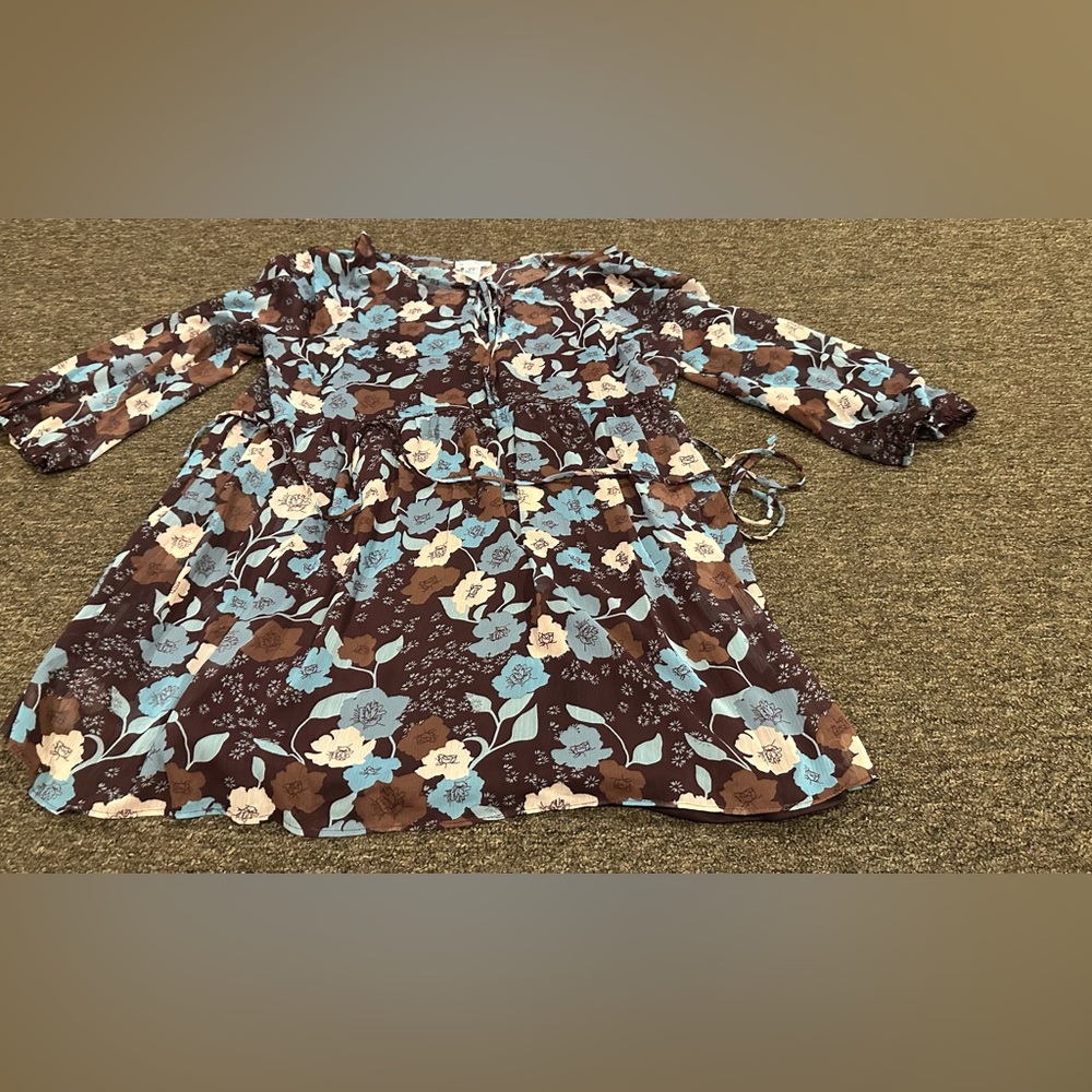 EUC! Motherhood Maternity Floral Flowy thin comfy  Blouse Blue Brown M